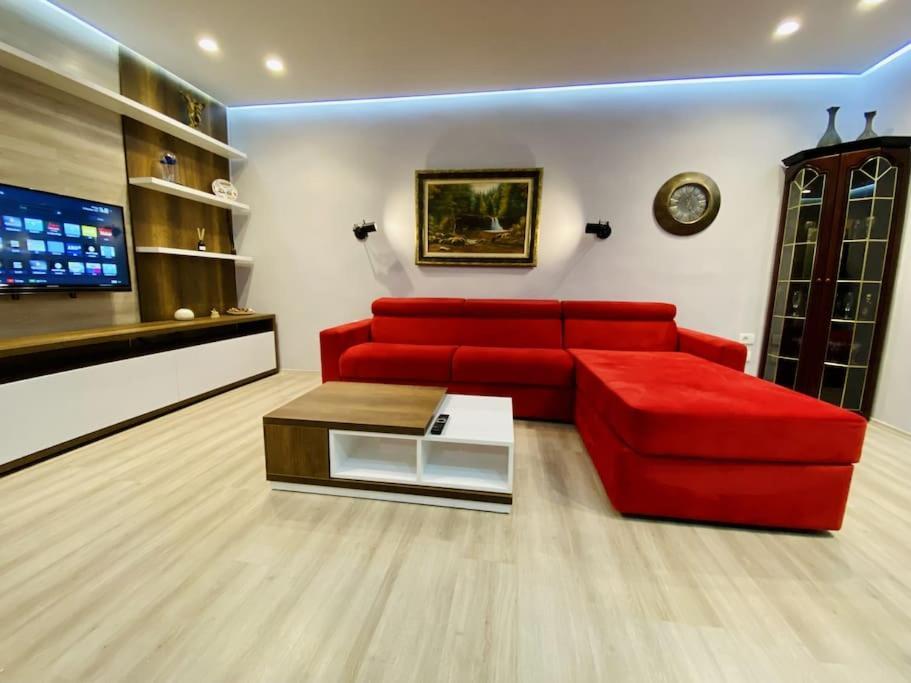 Your Home In Тирана Экстерьер фото